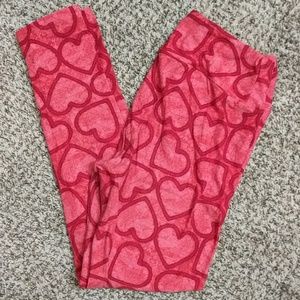 VALENTINE'S LULAROE LEGGINGS 💕